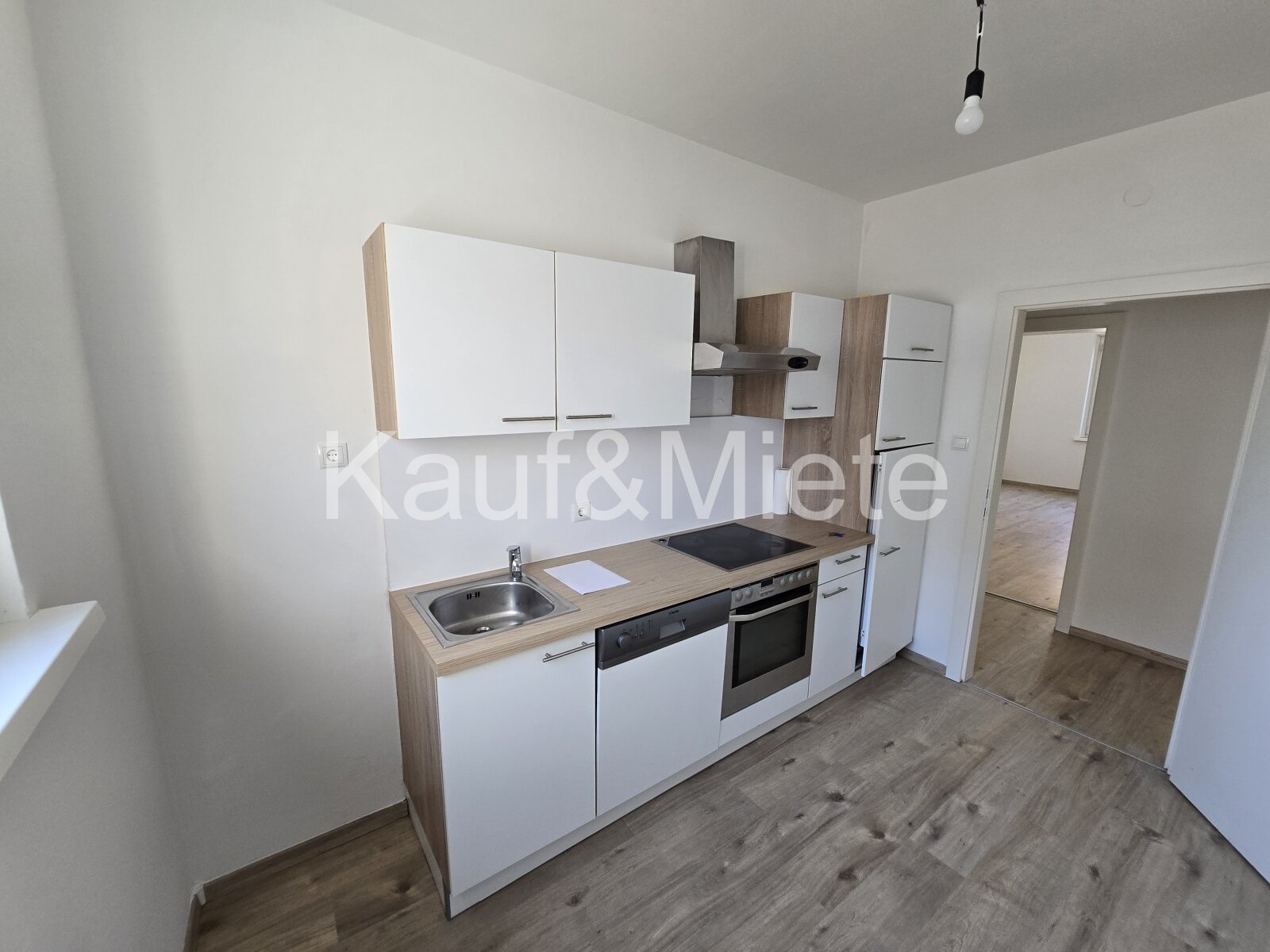 3-Zimmer-Wohnung in Topzustand Zentrumsnahe Lage in Leibntiz