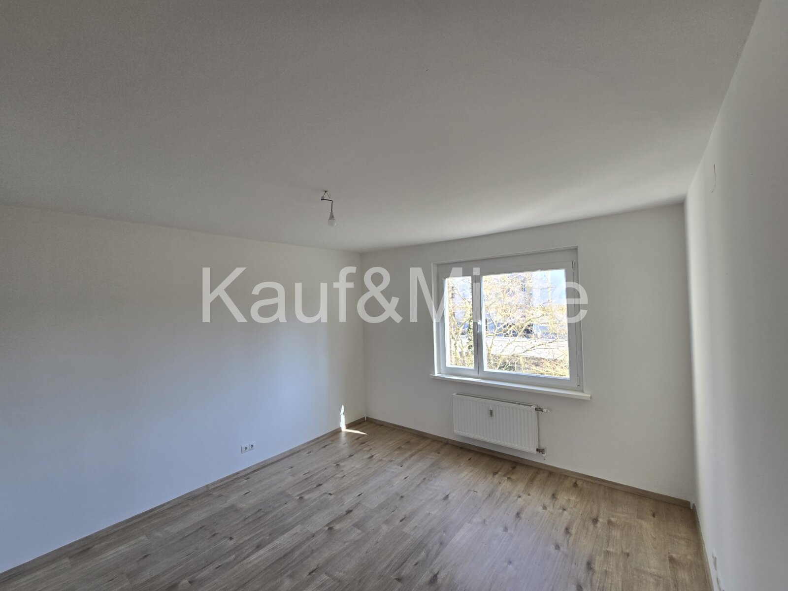 3-Zimmer-Wohnung in Topzustand Zentrumsnahe Lage in Leibntiz